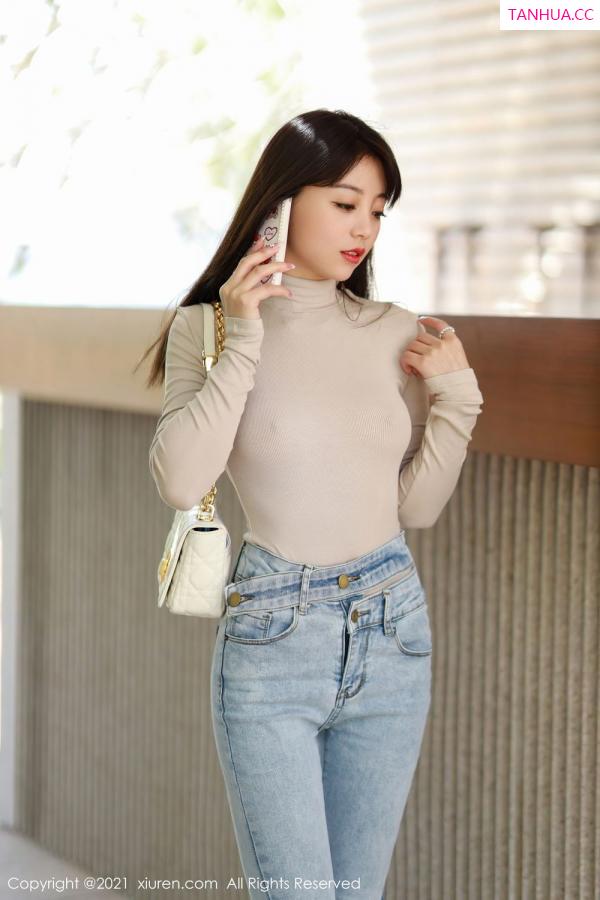 佘贝拉  [XiuRen]高清写真图 2021.04.30 VOL.3369 佘贝拉bella第12张图片